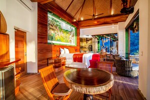 New Tower-Eagle Love Nest Ocean View