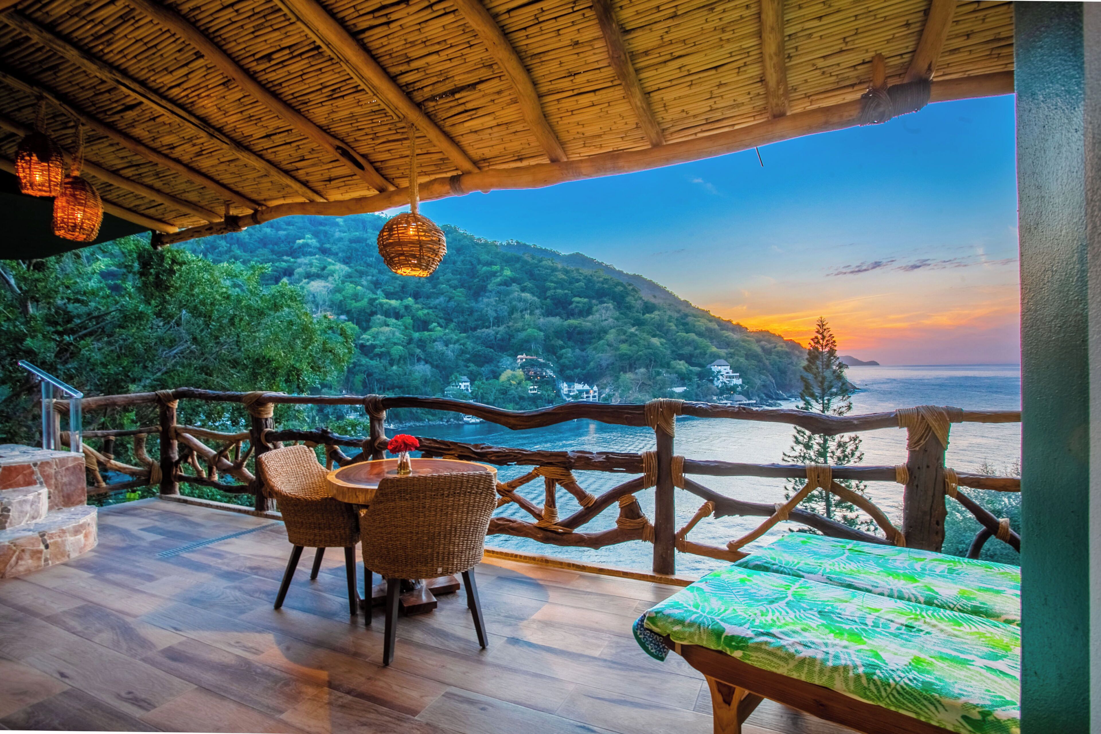 New Tower-Bird Love Nest Ocean View | Terrasse/Patio