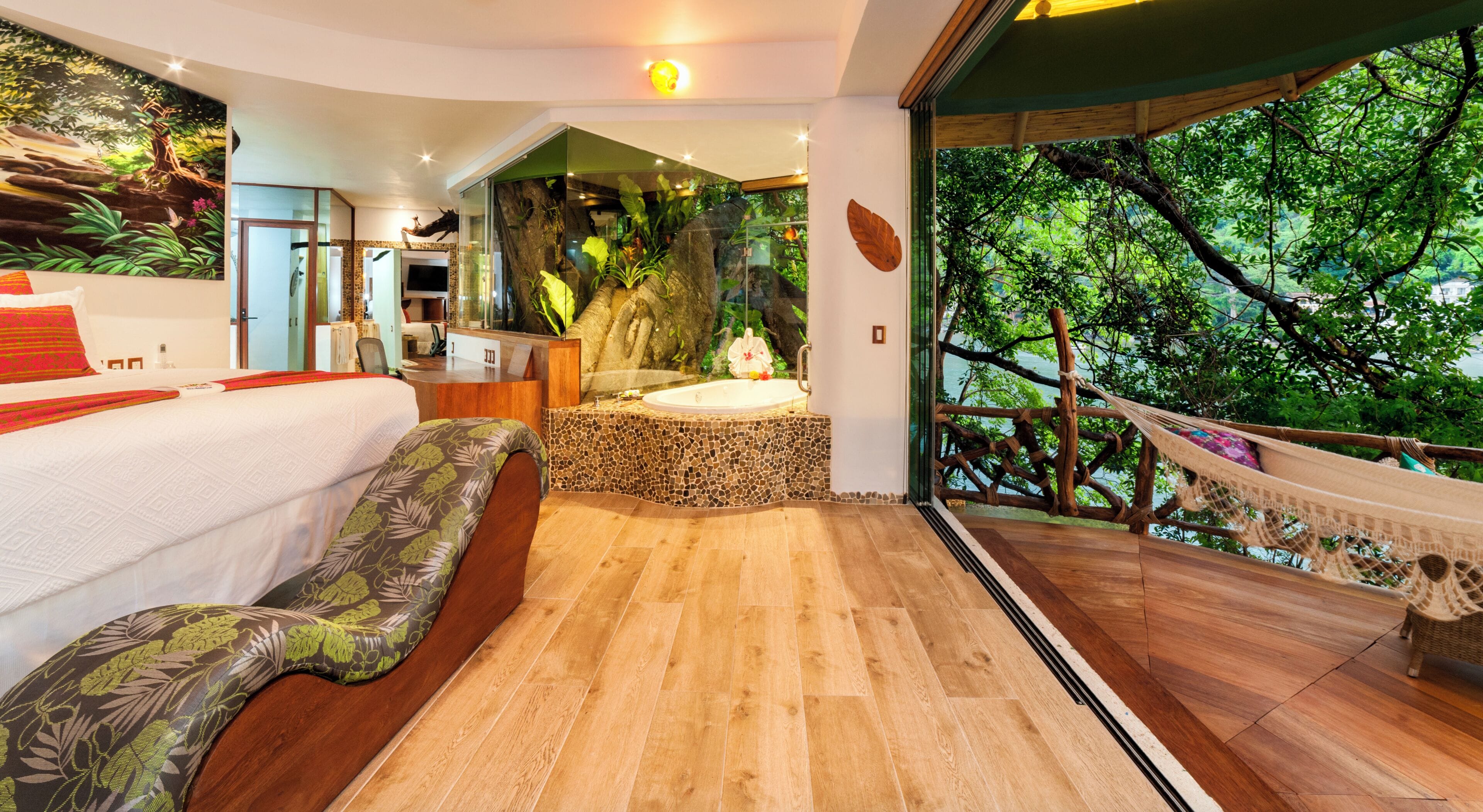 Jungle Love Nest-Ocean View | Seprai katun Mesir, seprai premium, dan selimut bulu angsa