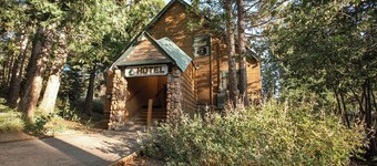 Shaver Lake Village Hotel