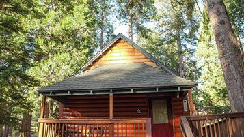 Cabaña, cocina básica | Terraza o patio
