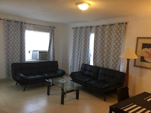 Télévision à écran plat