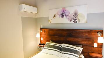 Double Ensuite, Private Bathroom and AC | In-room safe