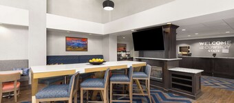 Hampton Inn & Suites Douglas