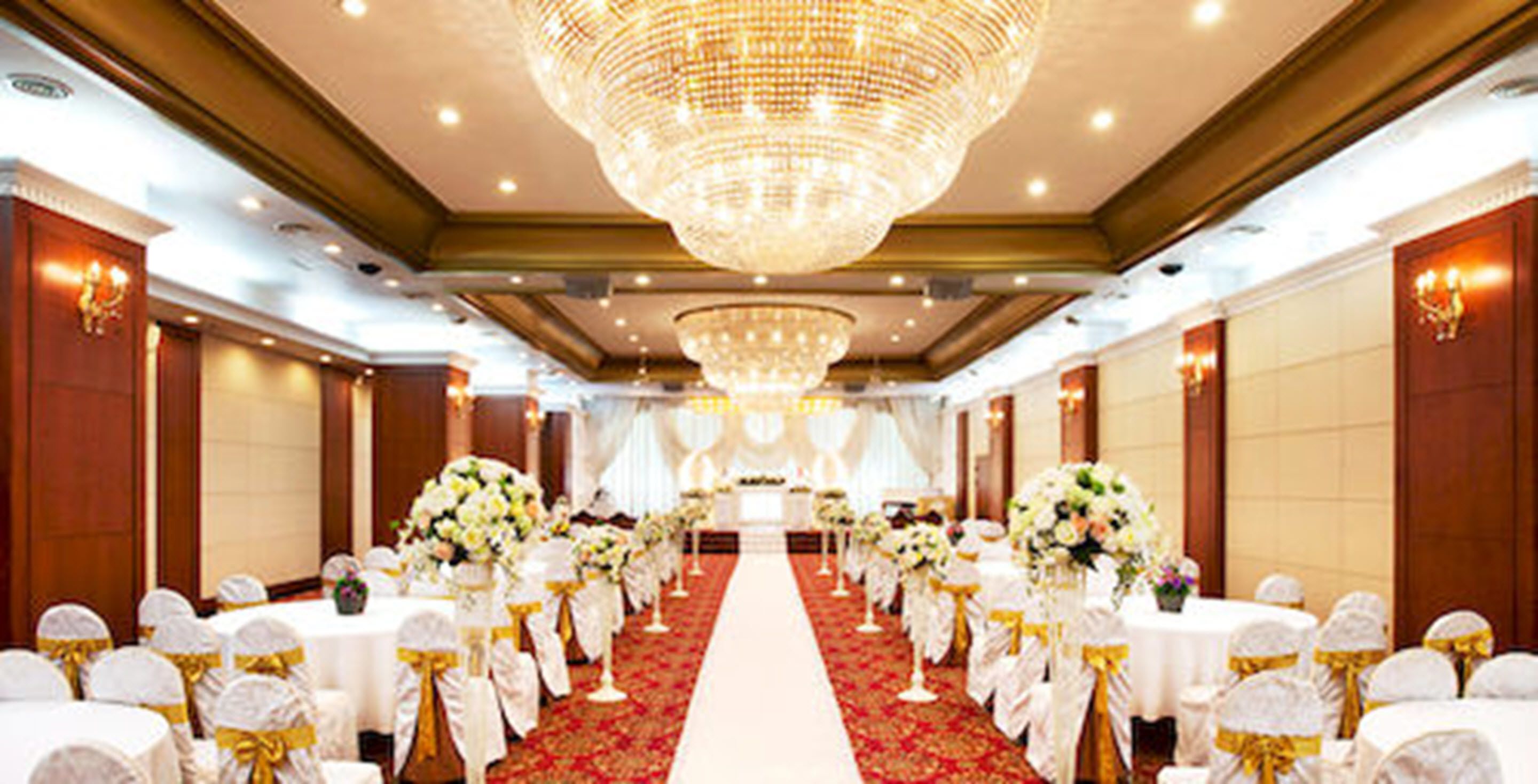 Indoor wedding