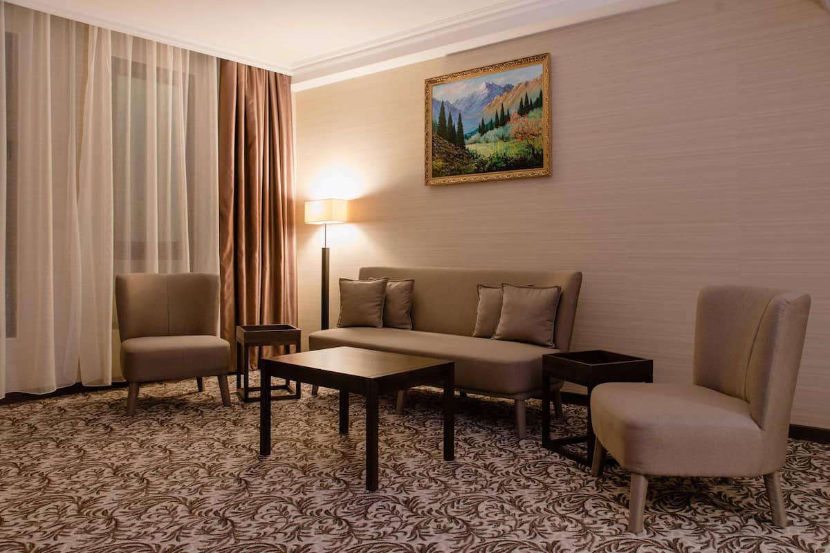 Suite, 1 Schlafzimmer (with Living Area) | Zimmerausstattung