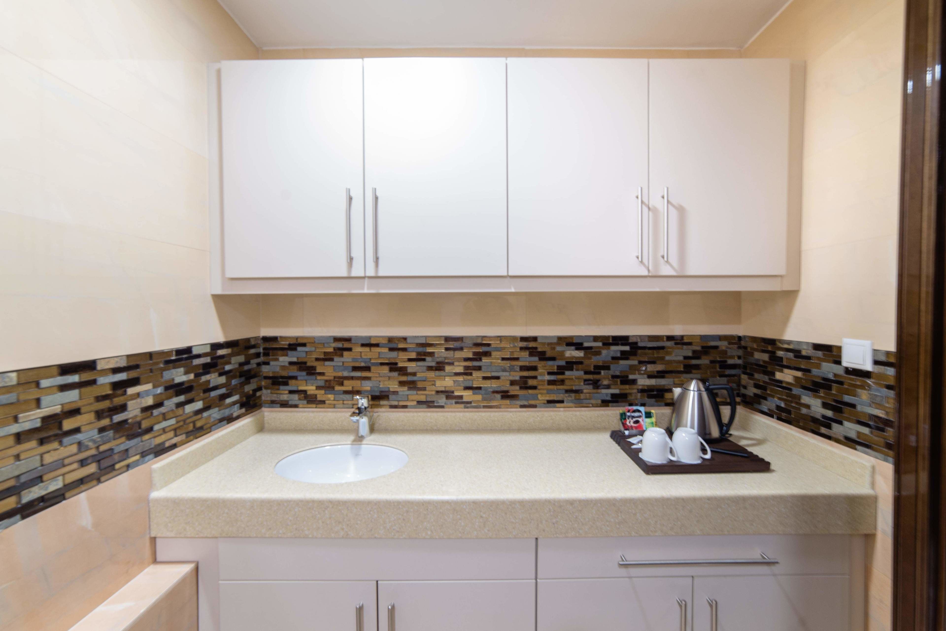 coffee/tea maker, electric kettle