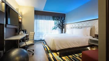 Habitación Premium, 1 cama King size, vista a la ciudad | Ropa de cama de alta calidad y camas con pillow-top