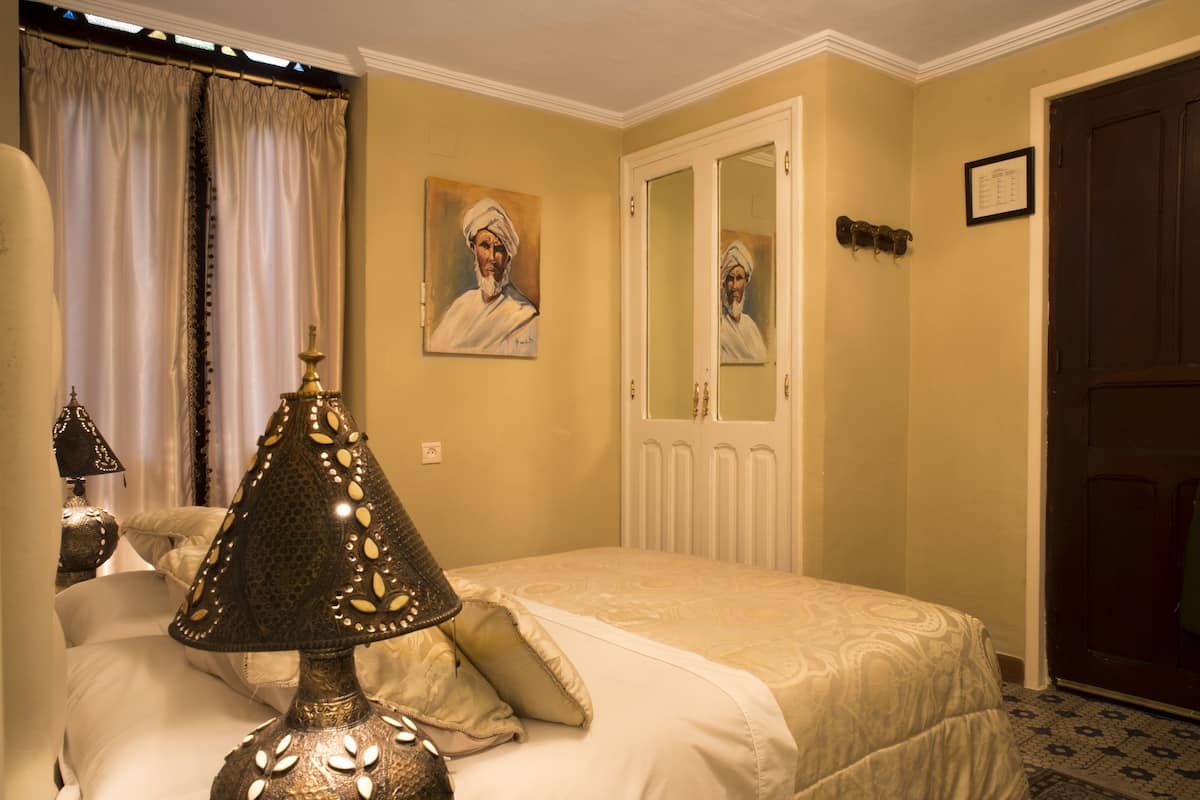 Tek Büyük Yataklı Oda (Sahara) | 1 yatak odası, kaliteli yatak takımı, odada kasa