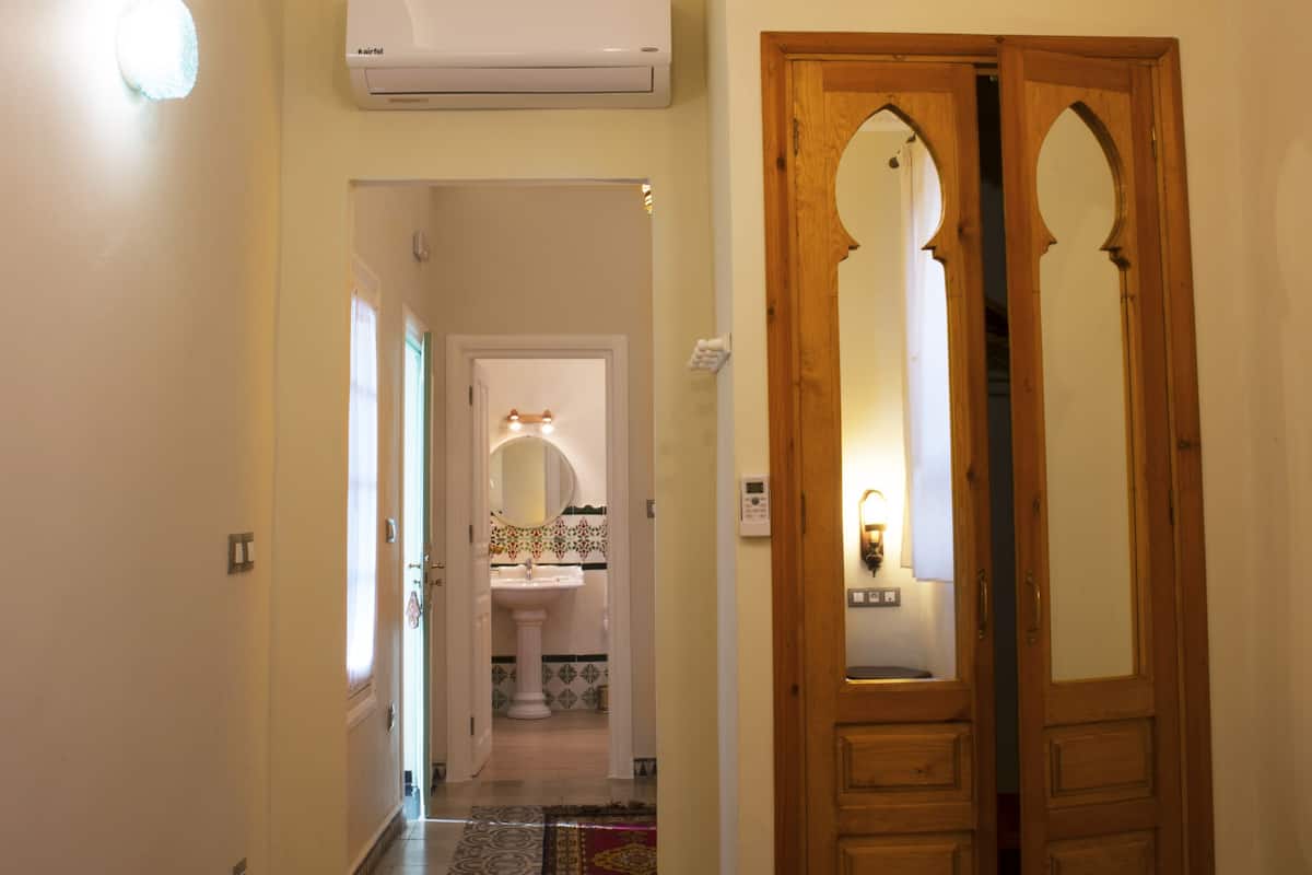 Tek Büyük Yataklı Oda (Jordania) | 1 yatak odası, kaliteli yatak takımı, odada kasa