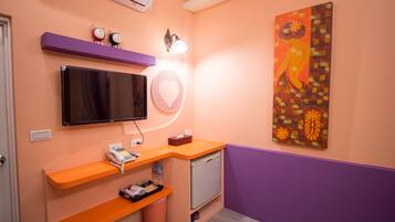 Economy Double Room, 1 Double Bed, Refrigerator | 1 bedroom, blackout drapes, free WiFi, bed sheets