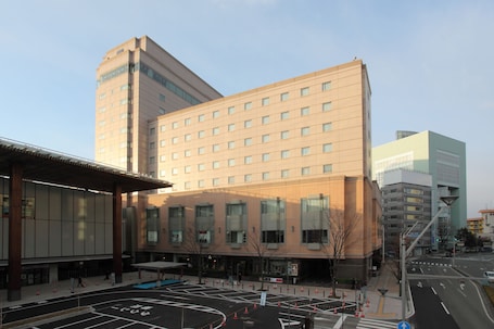 Exterior. Hotel Metropolitan Nagano