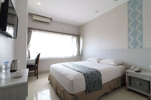 غرفة سوبيريور مزدوجة (Room Only) | 1 غرفة نوم وخزنة داخل الغرفة ومكتب وواي فاي مجانًا