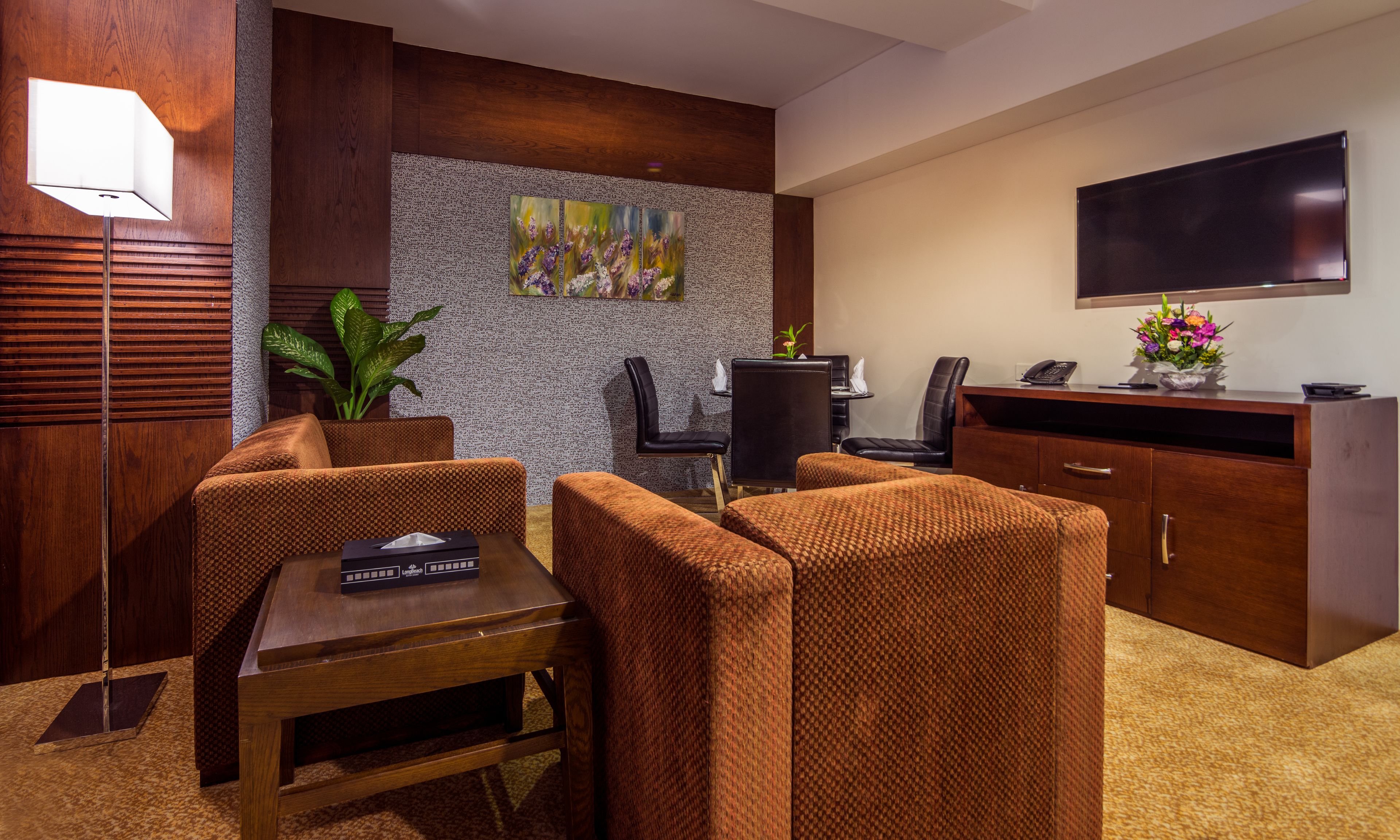 long beach suites | living room | led tv, ipod dock