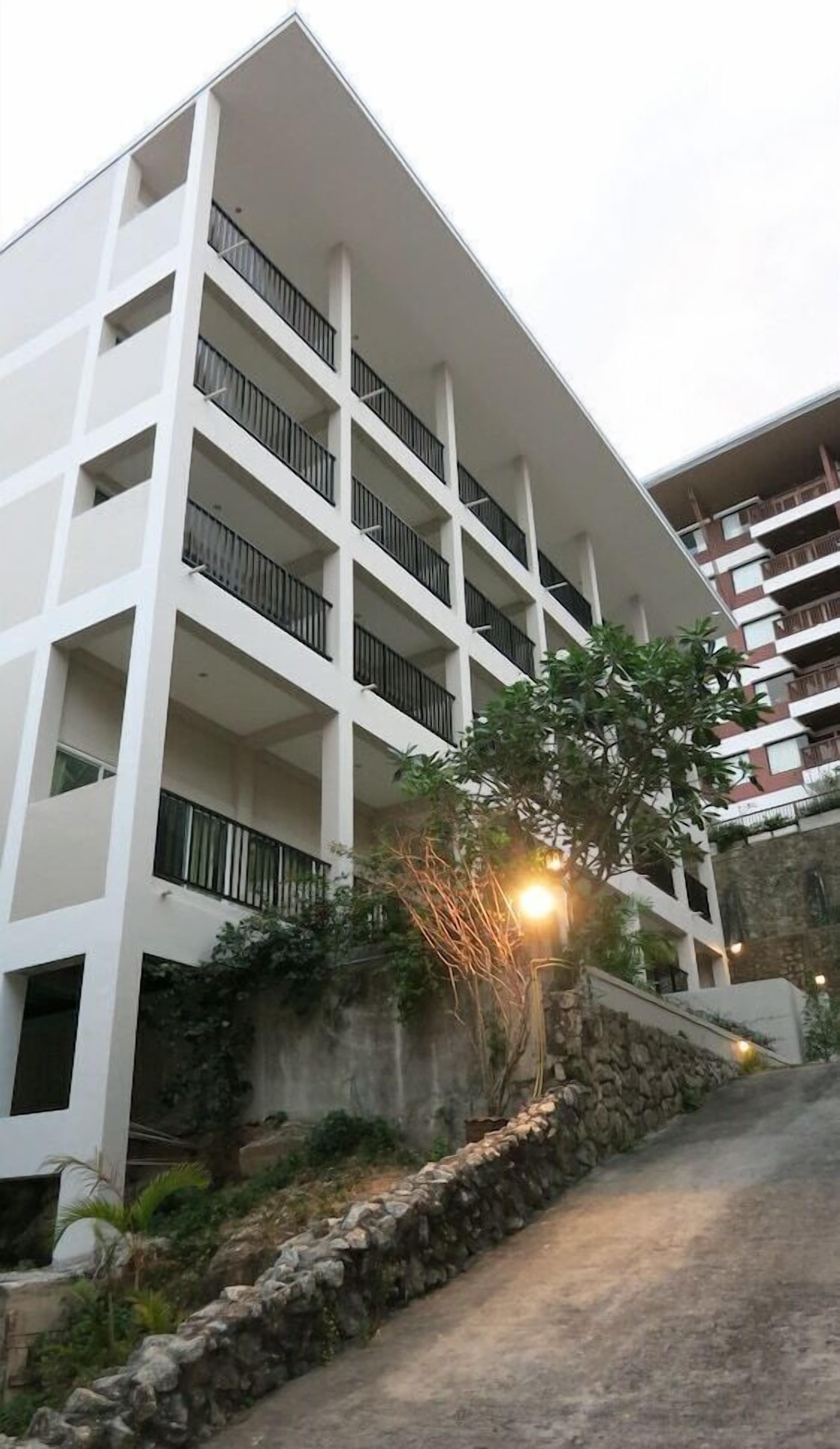 บริเวณภายนอก