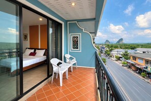 Desk, rollaway beds, free WiFi - Grandmom Place (Krabi)