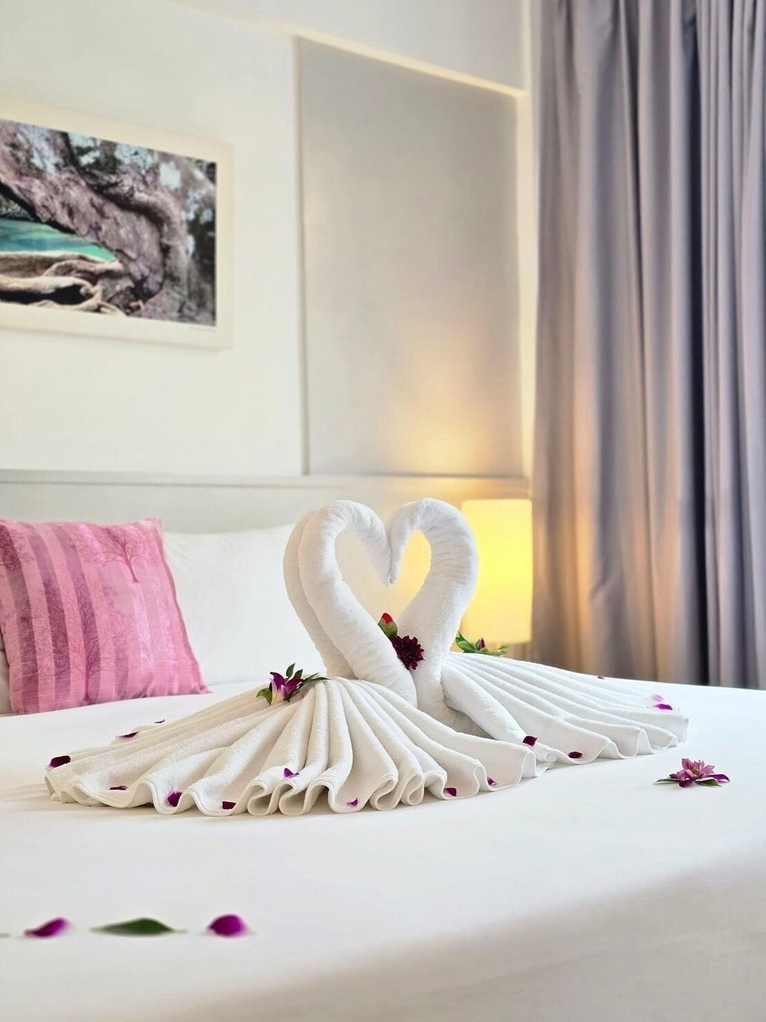 Superior Family Room | 1 bedroom, free minibar items, in-room safe, individually decorated