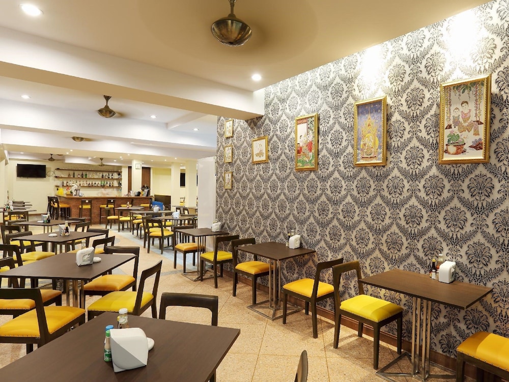 ON Hotel Phuket & Louis' Kitchen by null