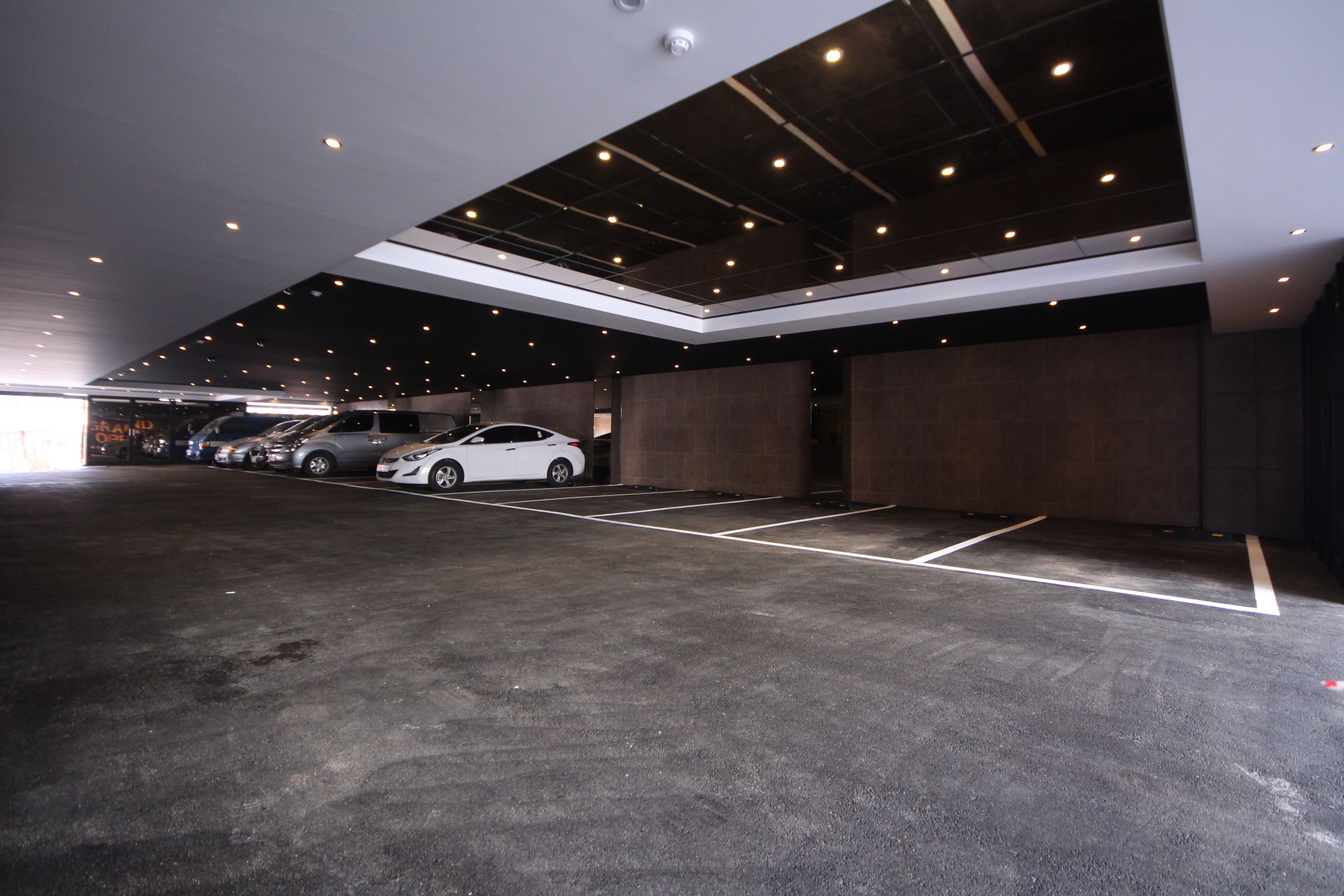 free self-parking, free valet parking