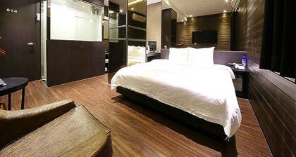 Hotel Almond Busan Station