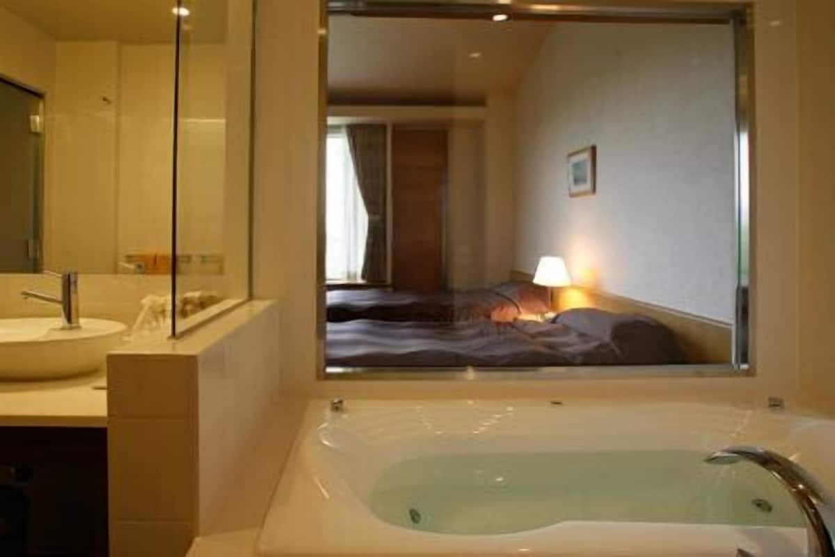Chambre, non-fumeurs (Suite) | Draps fournis