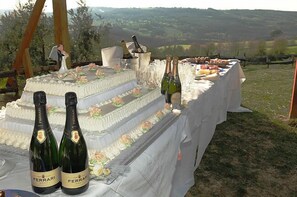 Outdoor wedding area - La Vecchia Fattoria (Orte)