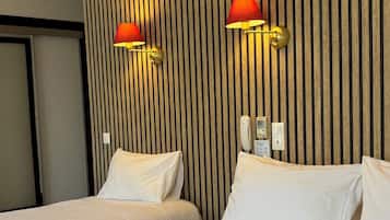 Standard Triple Room | In-room safe, desk, iron/ironing board, free cribs/infant beds