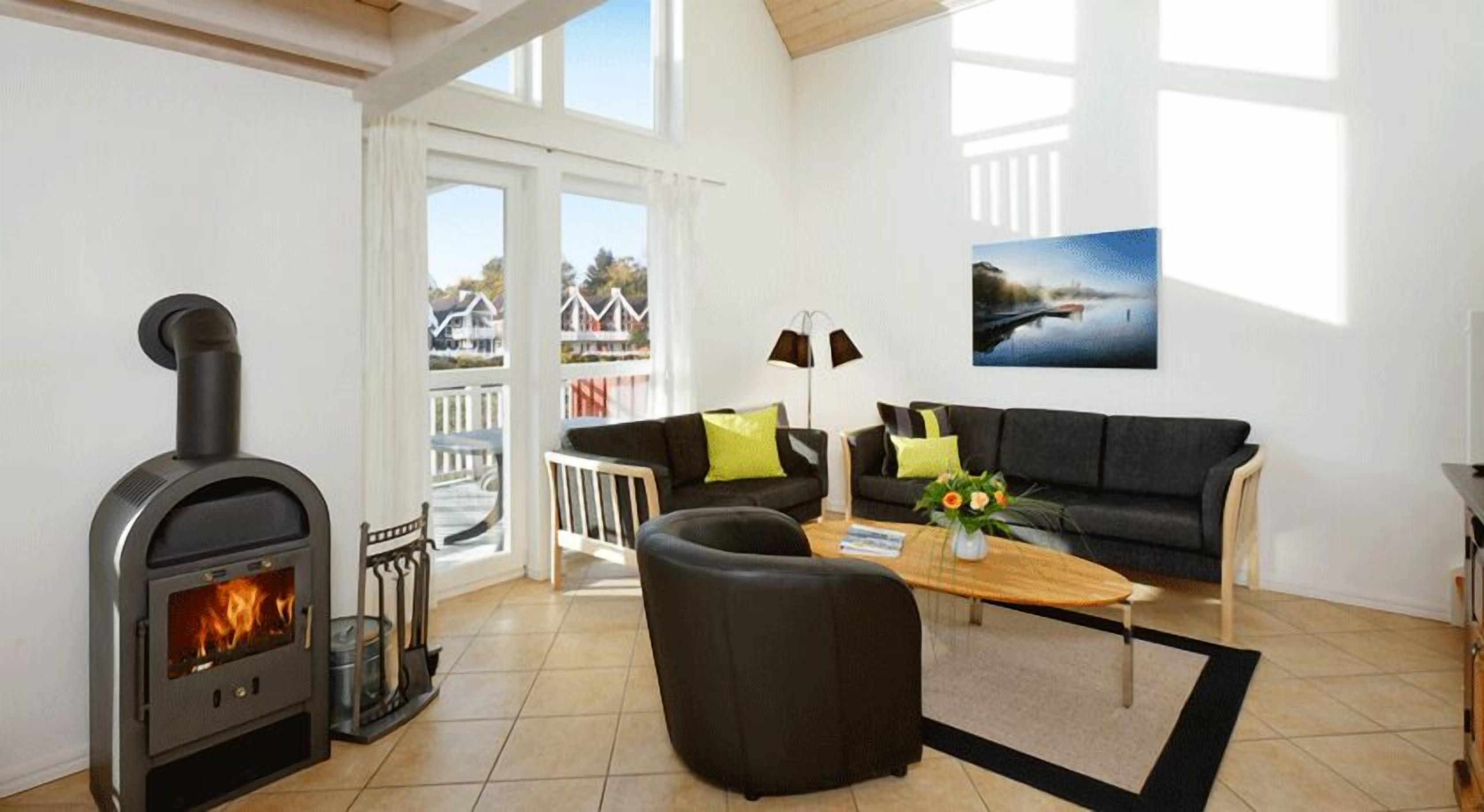 Premium House, 3 Bedrooms, Sauna | Living area | 43-inch flat-screen TV with cable channels, TV, fireplace