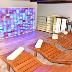 Couples treatment rooms, sauna, hot tub, steam room, Turkish bath