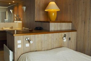 Minibar, Zustellbetten, kostenloses WLAN