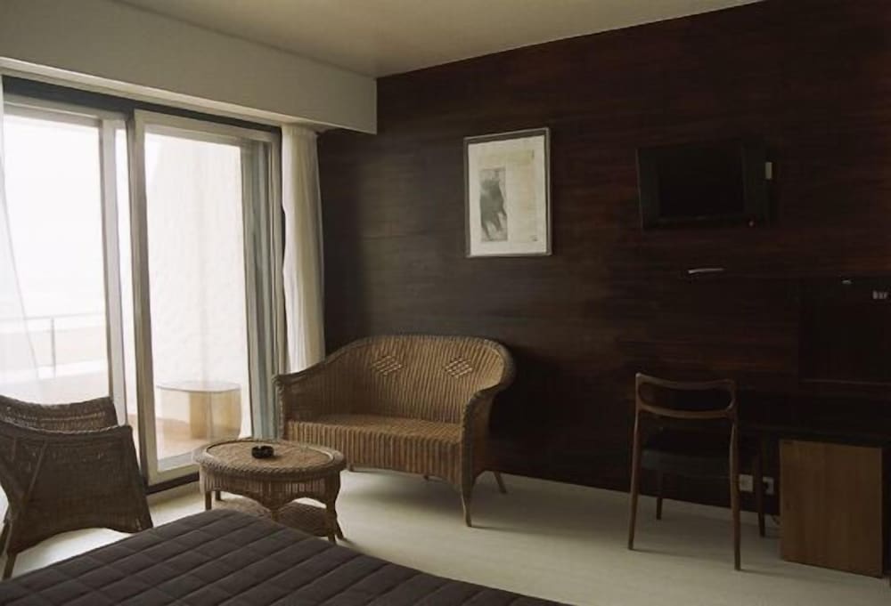 Carlina Lodge by null
