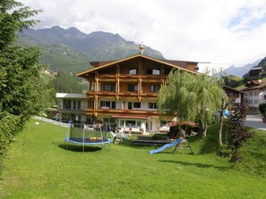 Property grounds - Pension Sportalm (Soelden)