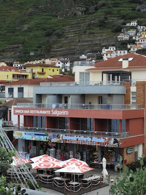 Front of property - Hotel Salgueiro (Porto Moniz)