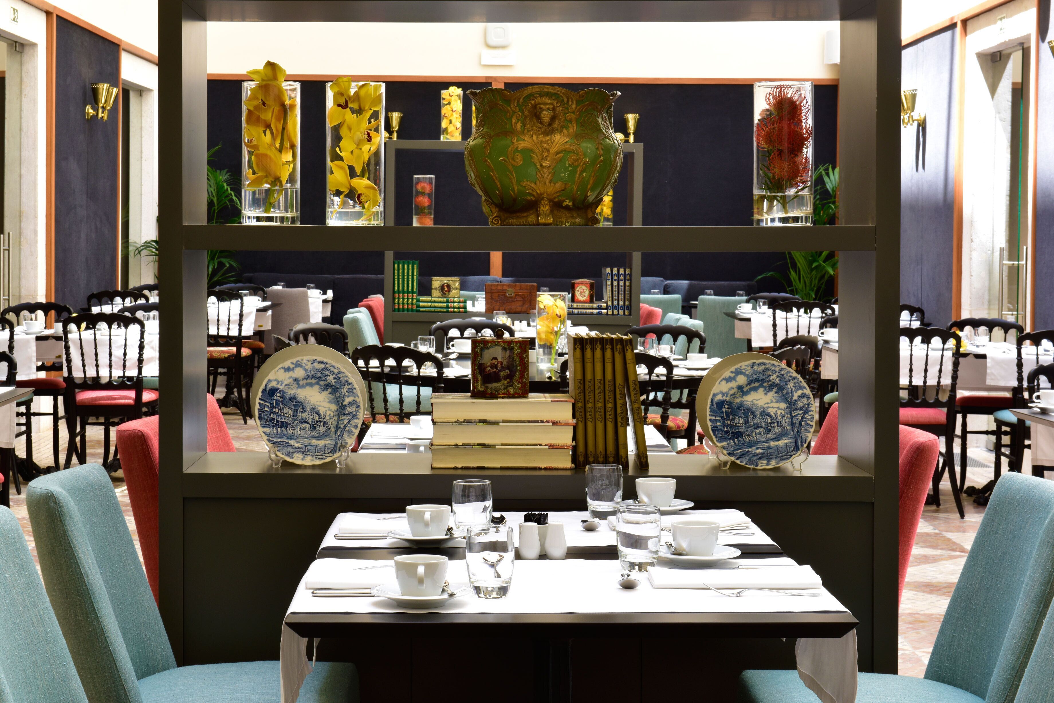 Café da manhã continental diário (EUR 28 por pessoa) 