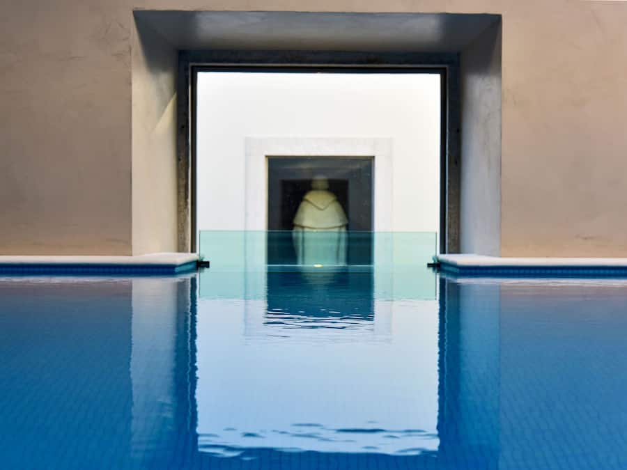 Innenpool, Liegestühle