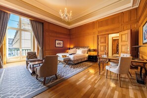 Presidential-Suite (King Size Bed) | 1 Schlafzimmer, Minibar, Zimmersafe, individuell dekoriert