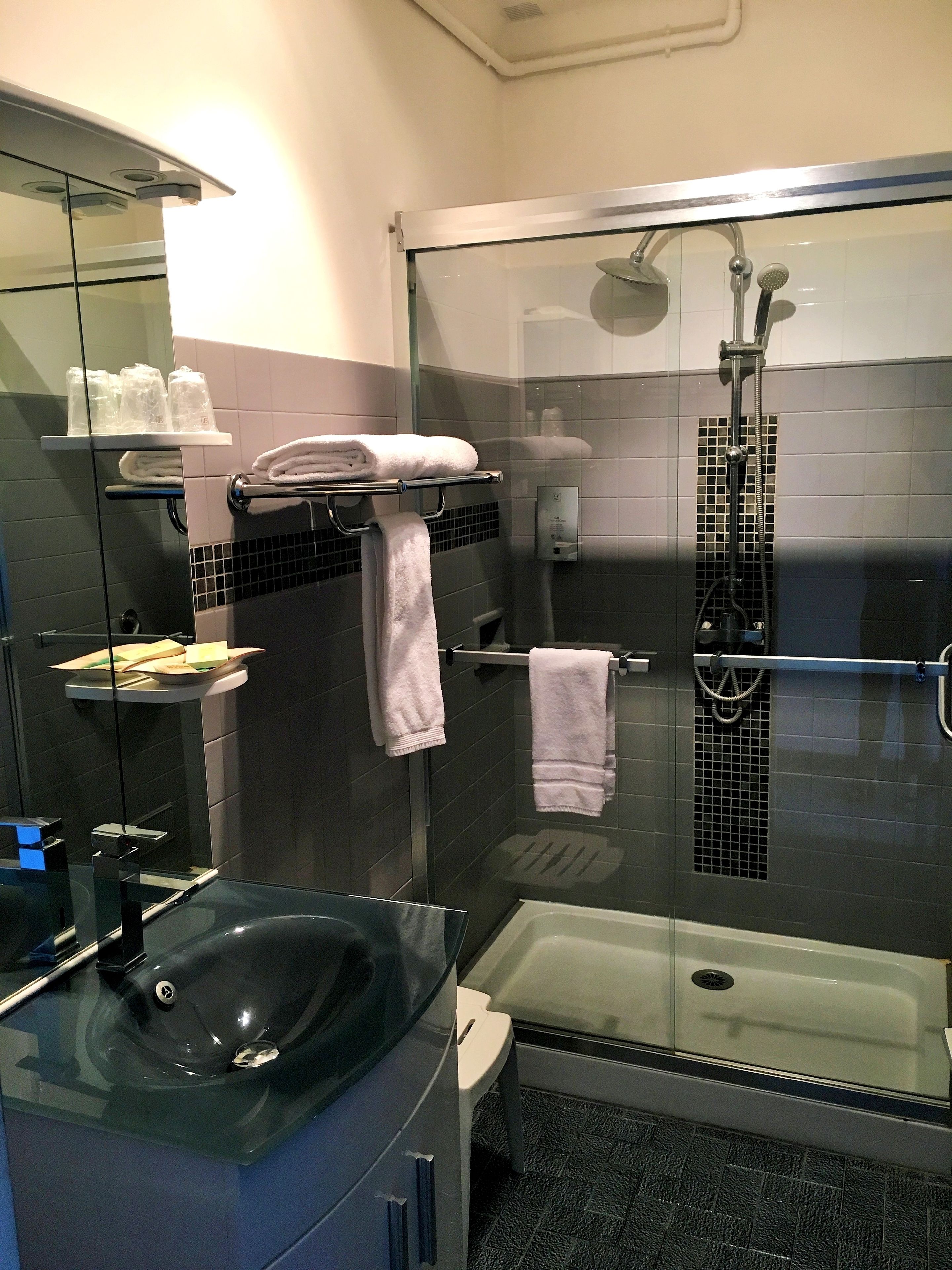 shower, rainfall showerhead, eco-friendly toiletries, hair dryer