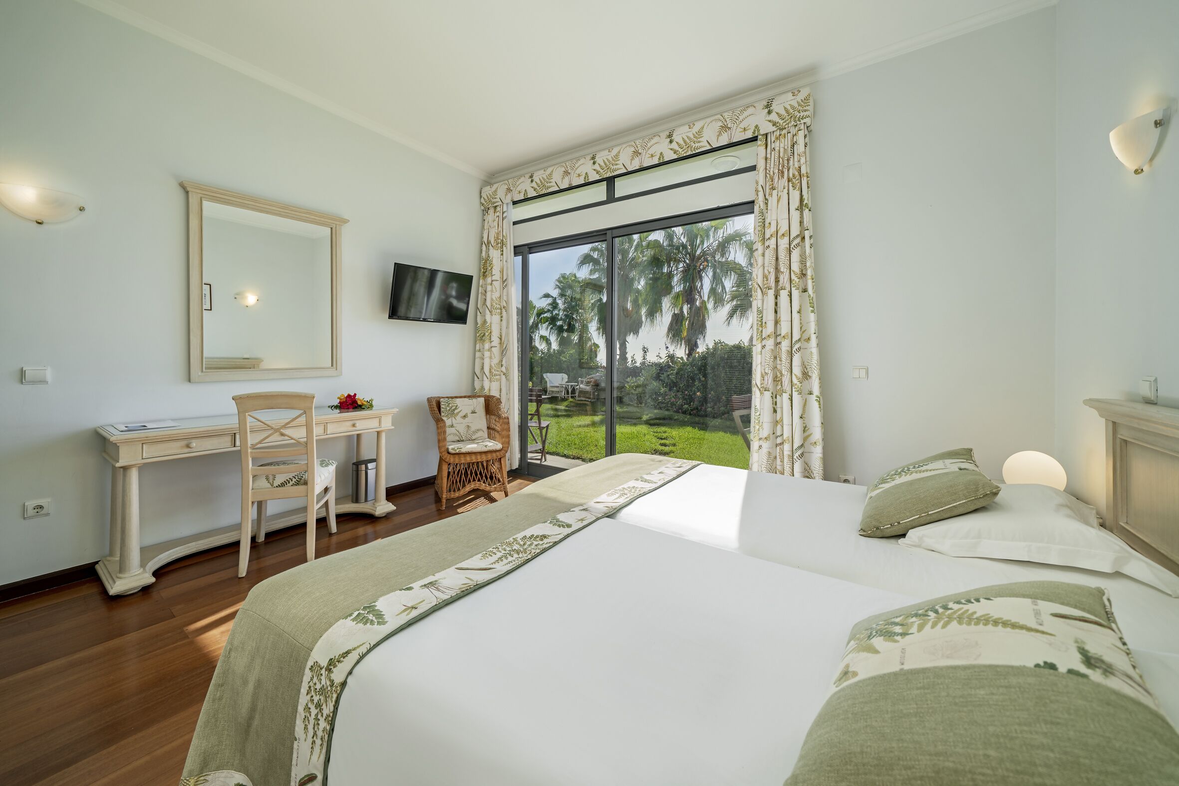 Photo - Casa do Papagaio Verde