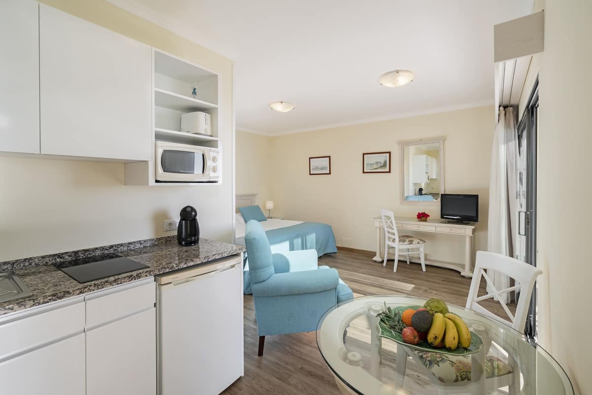 Studio, Ocean View | Private kitchen | Mini-fridge
