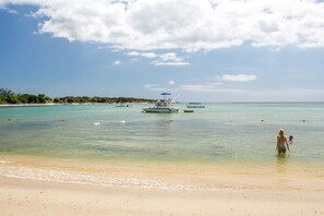 Beach nearby, rowing, fishing - Beach Paradise Villas (Balaclava)