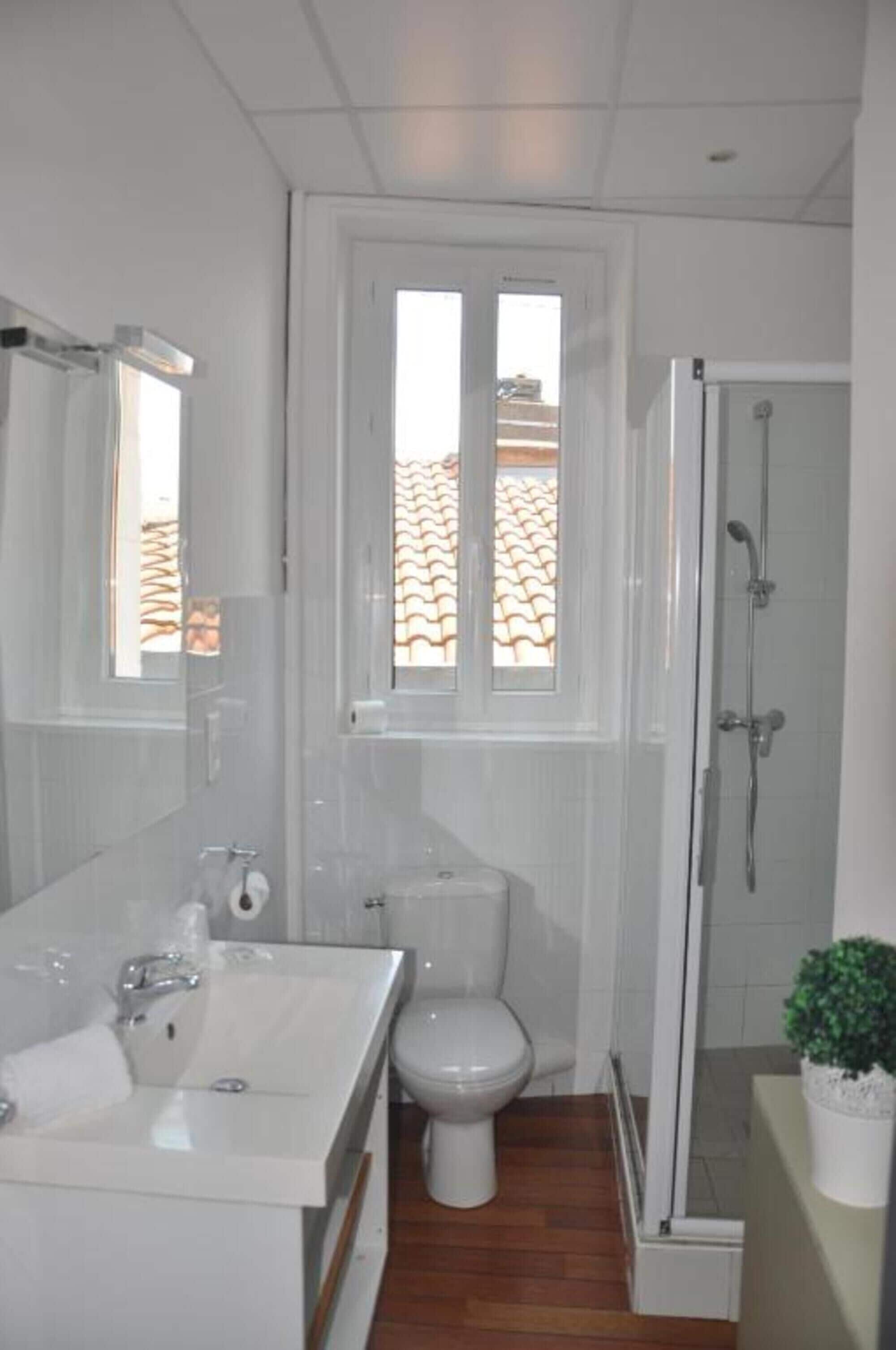 economy double room | premium bedding, desk, soundproofing, free wifi