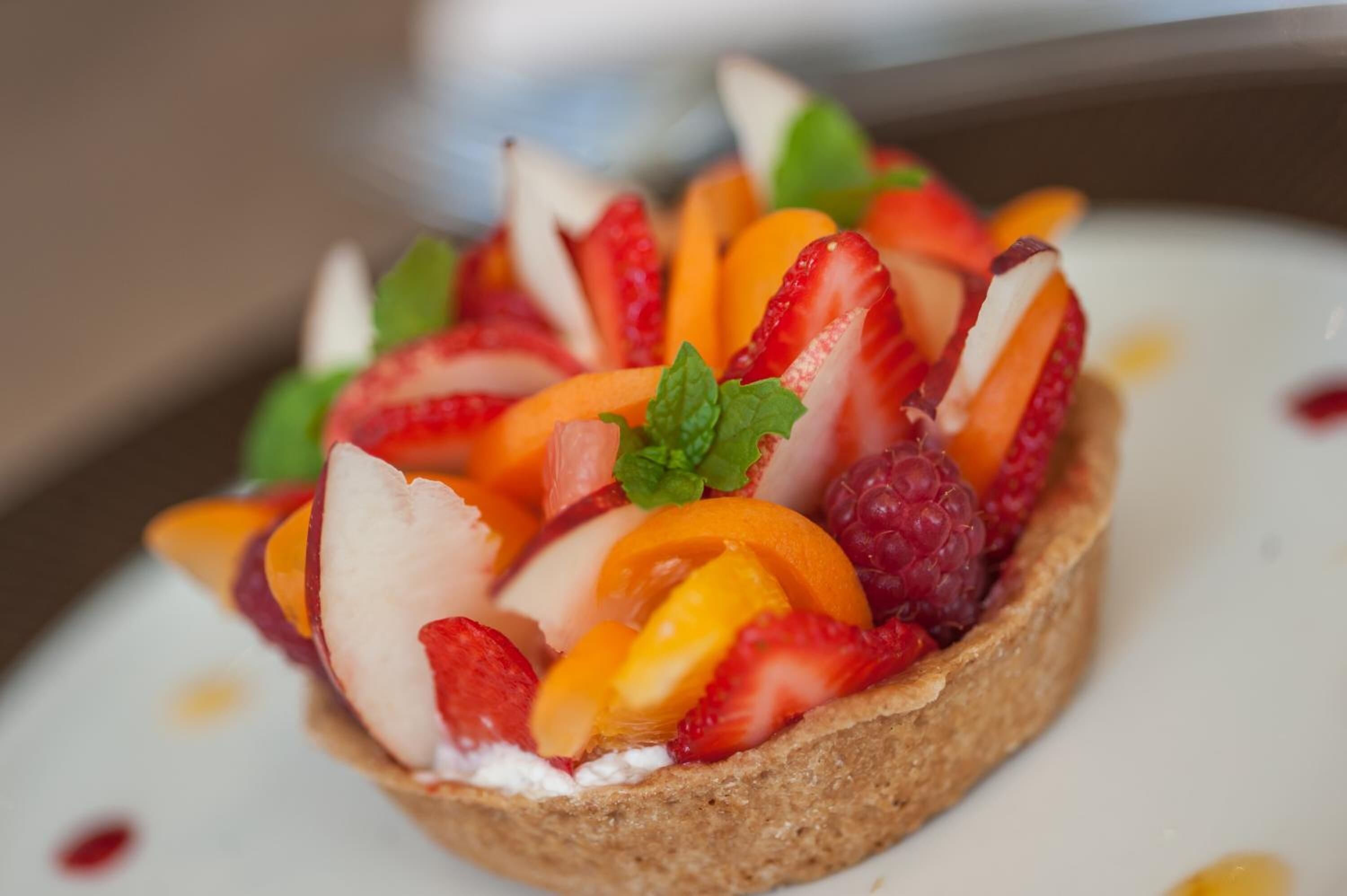 lunch and dinner served, regional cuisine