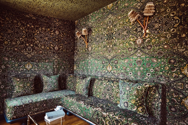 Quarto casal com design assinado | Roupas de cama antialérgicas