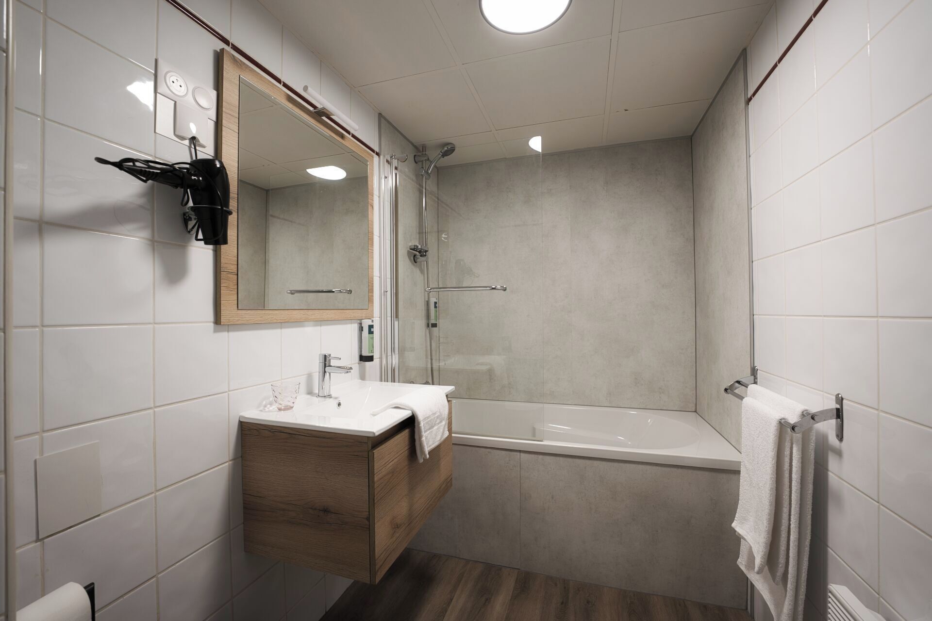 hair dryer, towels, soap, shampoo