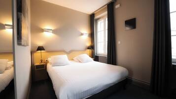 Comfort Double Room | Desk, laptop workspace, soundproofing, free WiFi