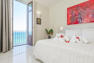 Camera doppia, vista mare | 1 camera, biancheria da letto di alta qualità, copriletto in piuma