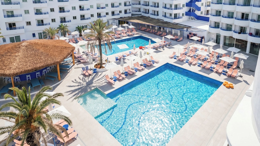 Coral Star Hotel & Apartments