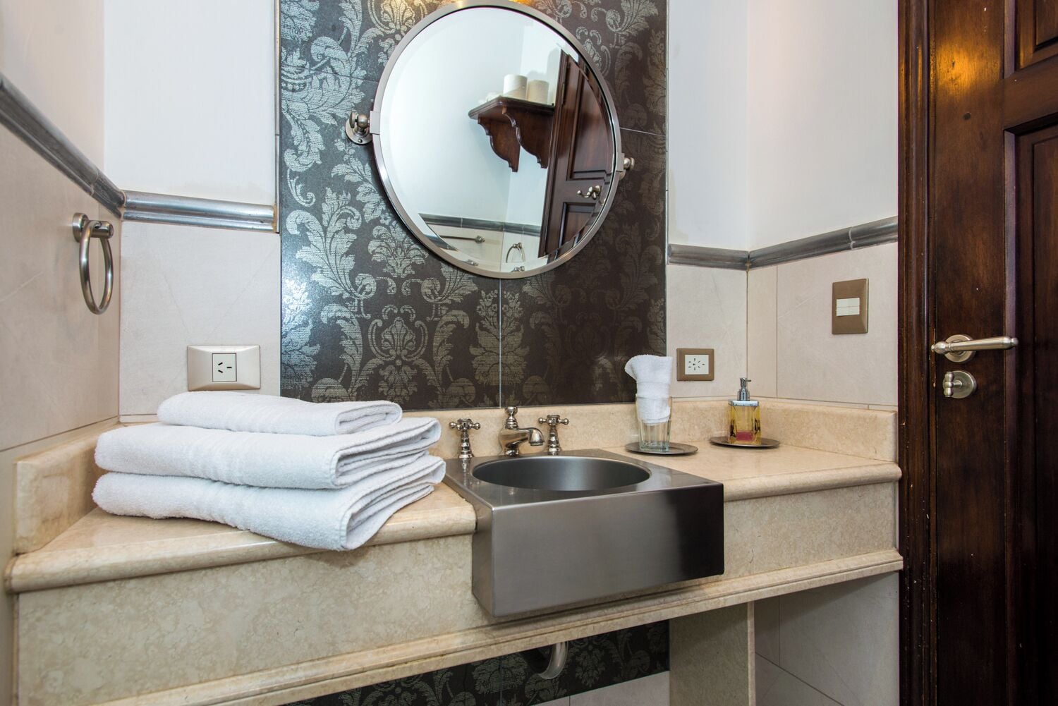 suite | bathroom | shower, rainfall showerhead, eco-friendly toiletries, hair dryer