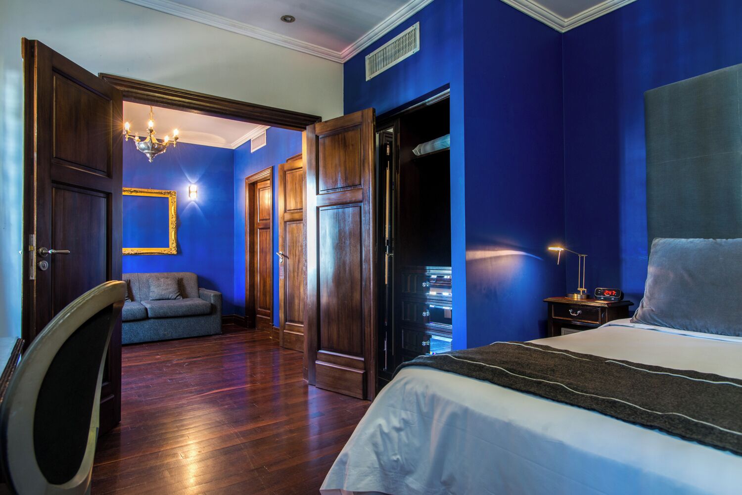 Suite | Peralatan tempat tidur premium, gebar bulu kapas, tilam berlapik 