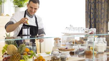 Daily buffet breakfast (EUR 10 per person)